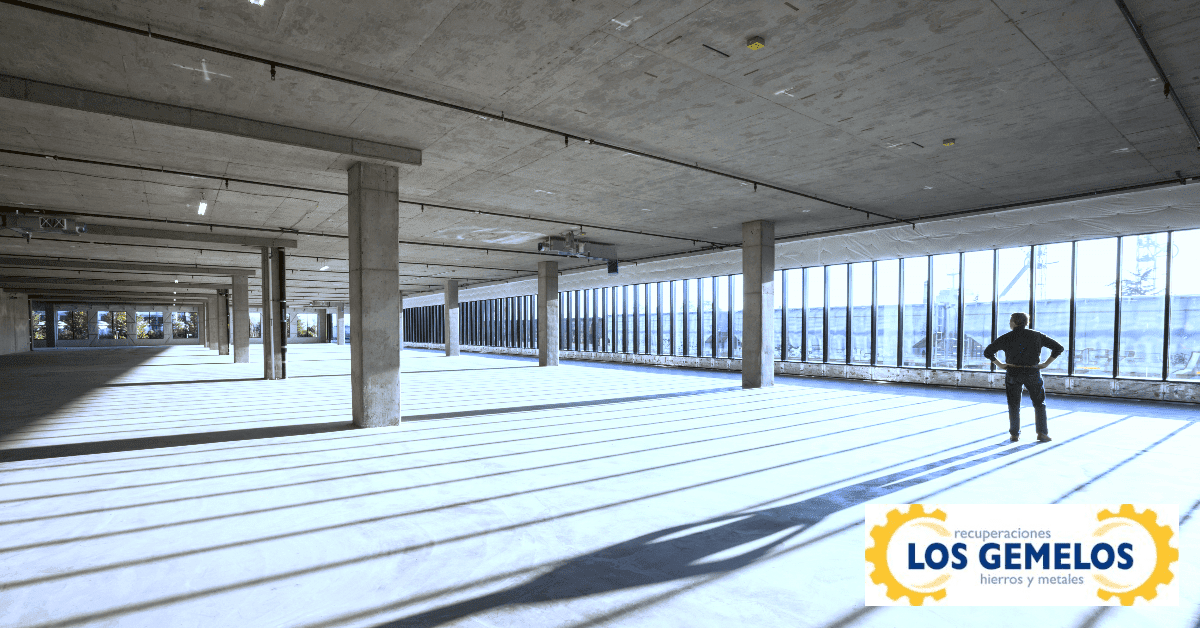 En este momento estás viendo Vaciado de edificios en Madrid con Recuperaciones Los Gemelos