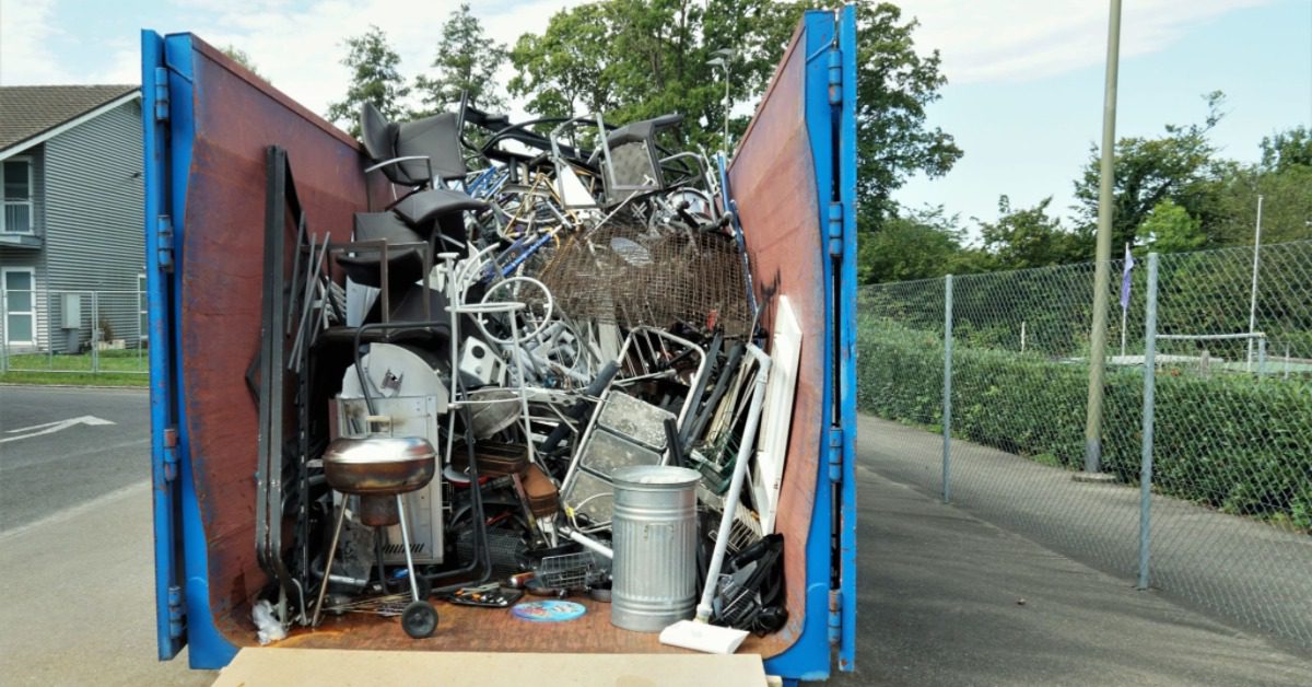 En este momento estás viendo ¿En qué consiste la compra de chatarra en Madrid?